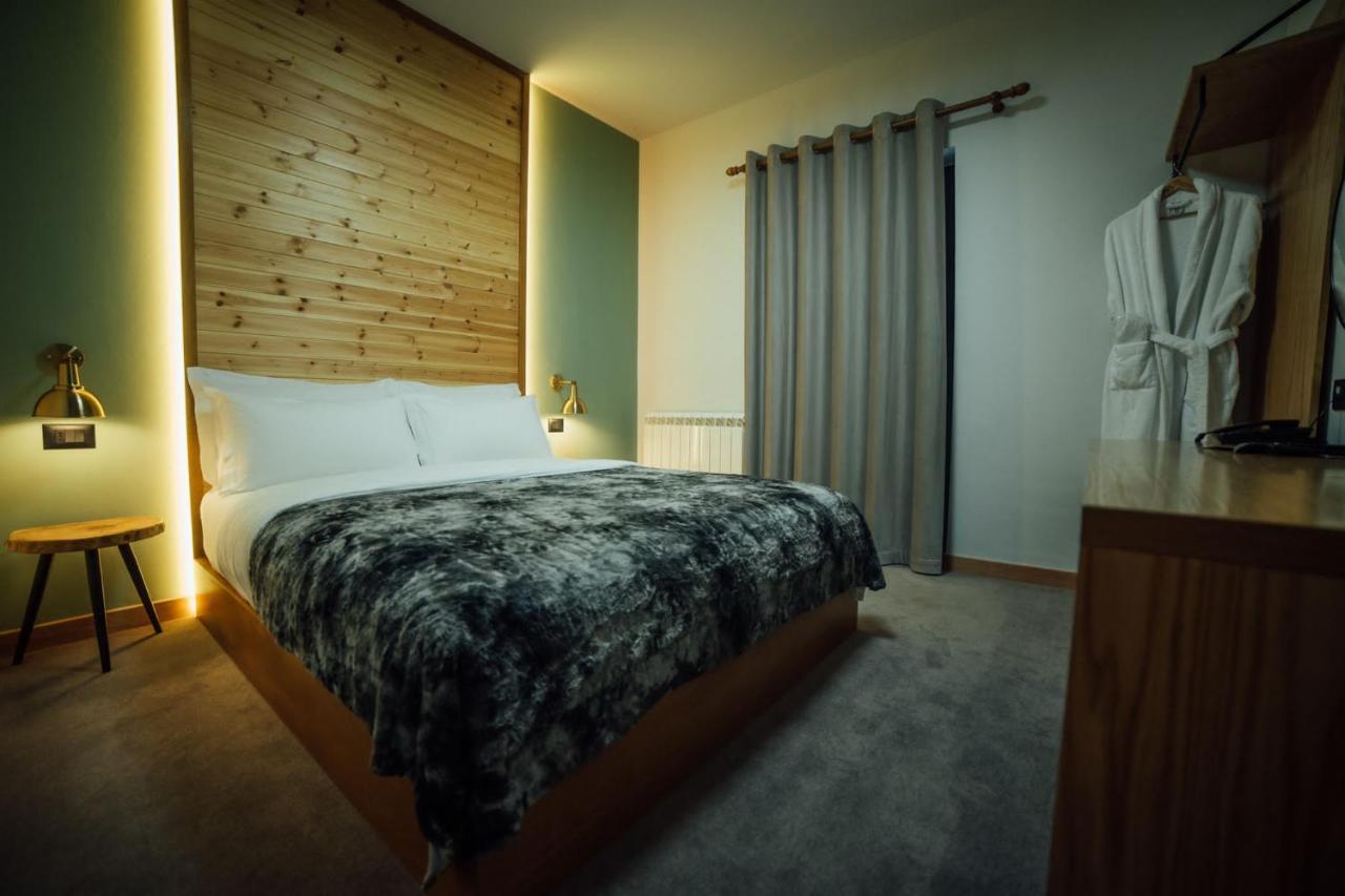 Hotel Kulla E Bajraktarit Boge Exteriér fotografie