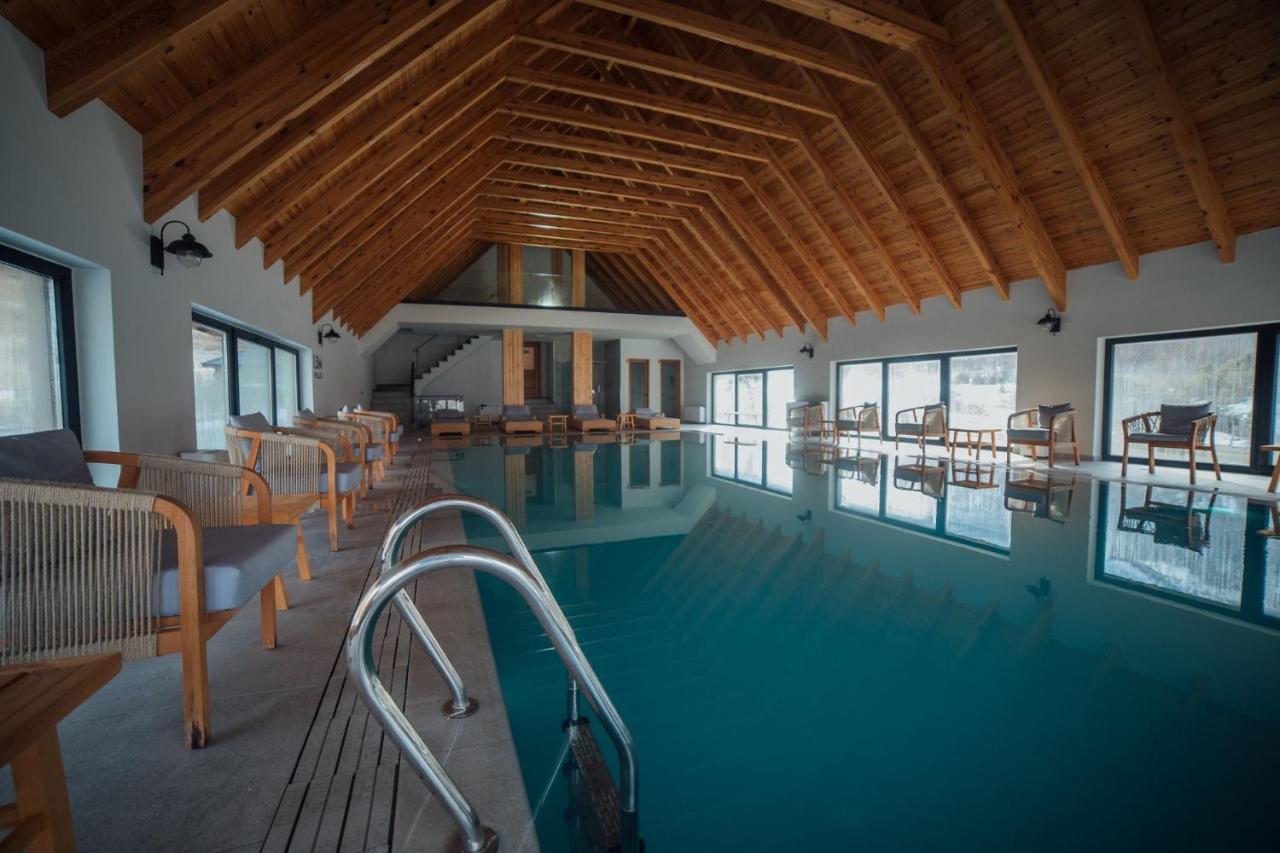 Hotel Kulla E Bajraktarit Boge Exteriér fotografie