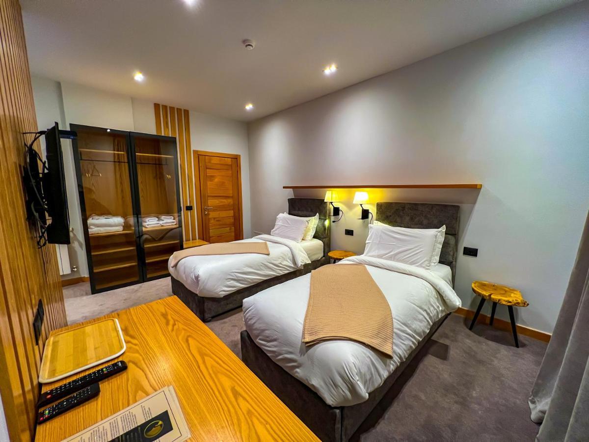 Hotel Kulla E Bajraktarit Boge Exteriér fotografie