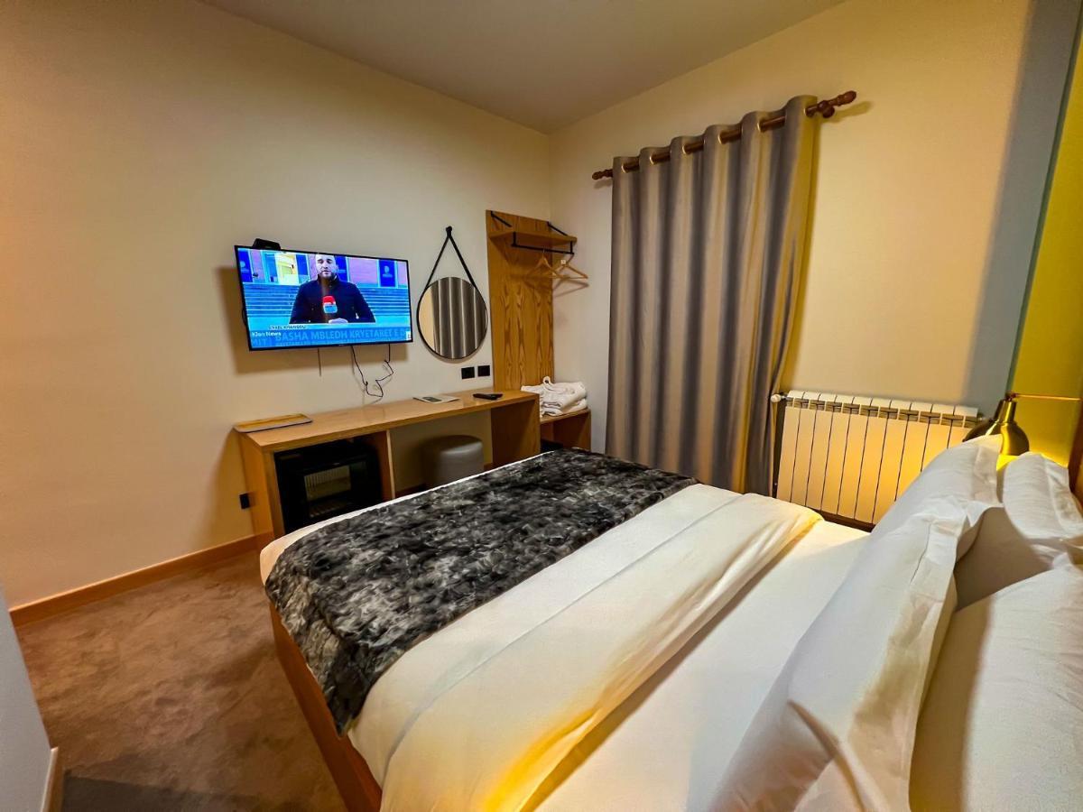 Hotel Kulla E Bajraktarit Boge Exteriér fotografie