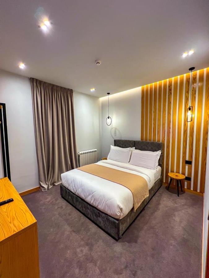 Hotel Kulla E Bajraktarit Boge Exteriér fotografie
